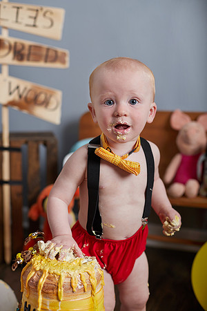 Charlie Cake Smash by Rachel Wilhelm Photography (22)
