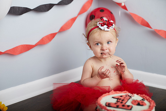 Emmalyn Cake Smash by Rachel Wilhelm Photography (38)